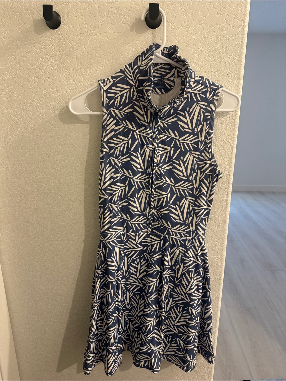 Travis Mathew Navy and White Leaf-Print Sleeveless Mini Dress